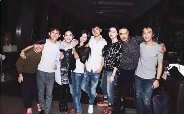 张杰谢娜的故事:谢娜张杰甜蜜的爱情幸福的婚姻，他们是怎样做到的