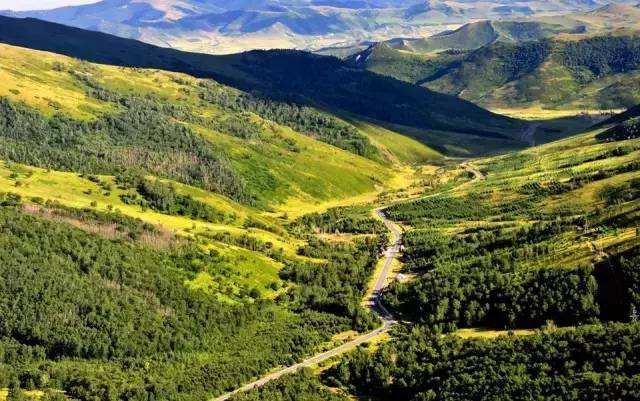 头条问答 - 夏天从河南出发去内蒙古摩旅有什么经典路线攻略吗?