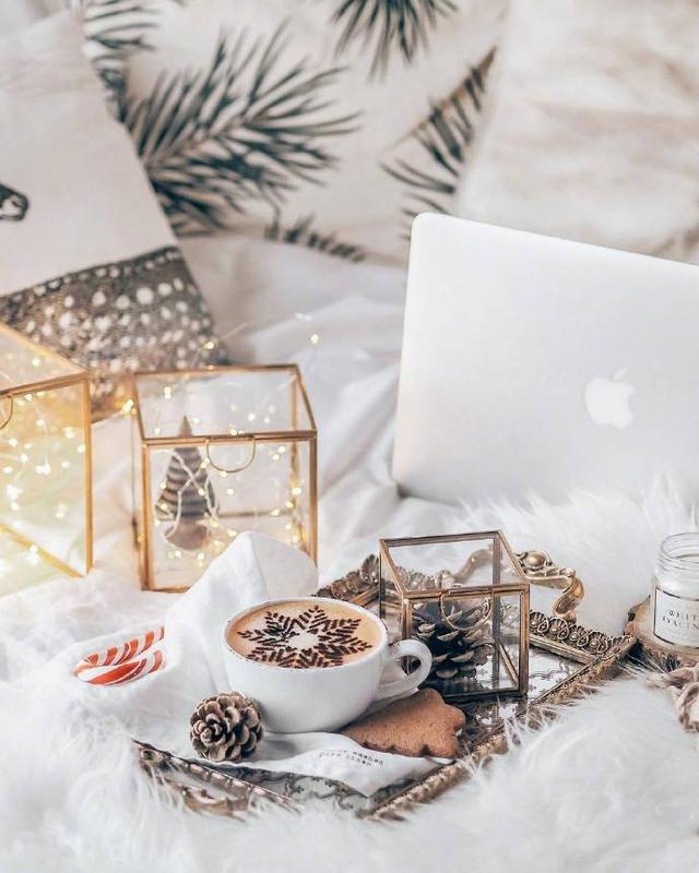 晚安的句子181225：所有的祝福中，我最偏爱：如你愿