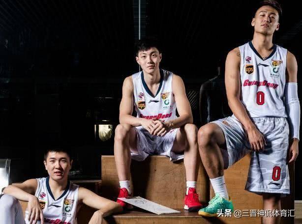 杜润旺、王薪凯、万圣伟和胡明轩四位广东男篮年轻人，谁能成为广东乃至中国男篮的核心？