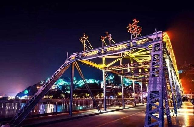 大家对一夜暴富的甘肃网红“宝军”怎么看？