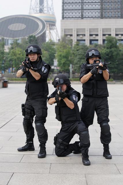 武警特种部队与陆军特种部队有什么区别？哪个的作战能力更强？插图60