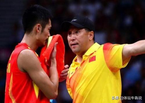 李永波龚智超:羽毛球女子世界冠军能打过省队男选手吗？