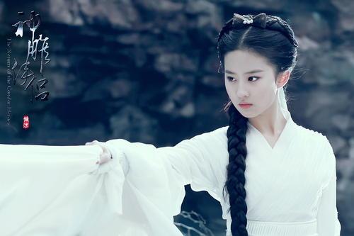 小龙女彤彤:如果杨过重逢的人其实是小龙女和尹志平的女儿，你能接受吗？