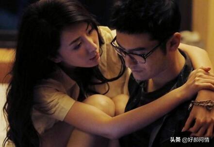 男人和女人有了婚外情，在公共场合有什么表现？