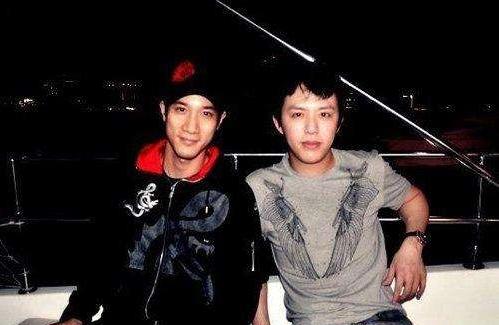 王力宏的老婆:王力宏好友钢琴王子李云迪被传当街小便，你怎么看