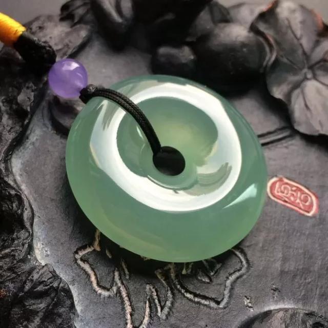 中国玉文化创始人,中国人对玉的喜爱可以追溯到什么时候？