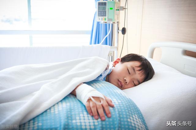 樱家澈:一个人大病一场后，为什么突然不愿与人交往了？