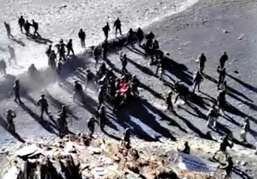 印度最近接连和邻国爆发领土争端甚至冲突,你怎么看？