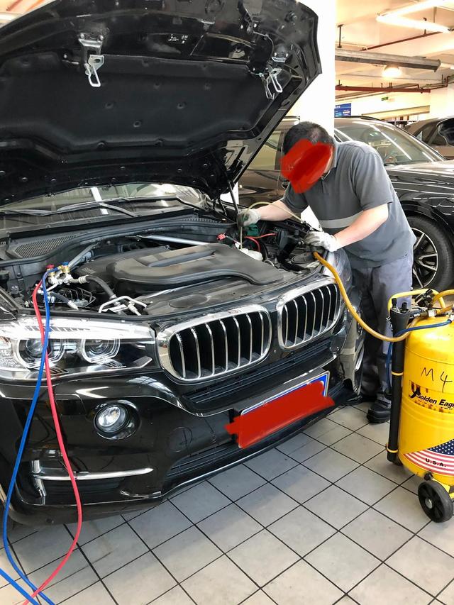 头条问答 奥迪 奔驰和宝马 哪个品牌的车保养成本低 71个回答