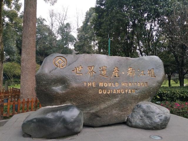 江湖第一局滴水滚珠局:《楚留香传奇》系列，水母阴姬比石观音究竟厉害在哪里？