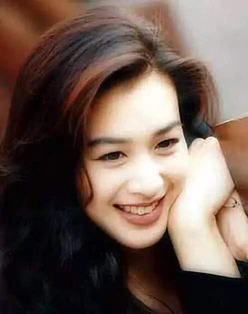 张伦硕的婚史:你觉得像钟丽缇与张伦硕这样女大男小的婚姻，结果会怎么样？