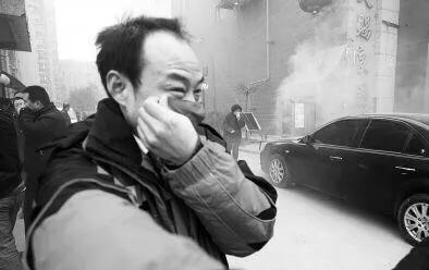 烟灰缸为什么不能倒水？:烟灰缸打一字 第7张