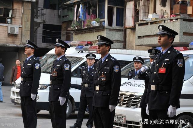 李成阳:李成阳14年前被开除警队，14年后直接恢复警察职务合理吗？