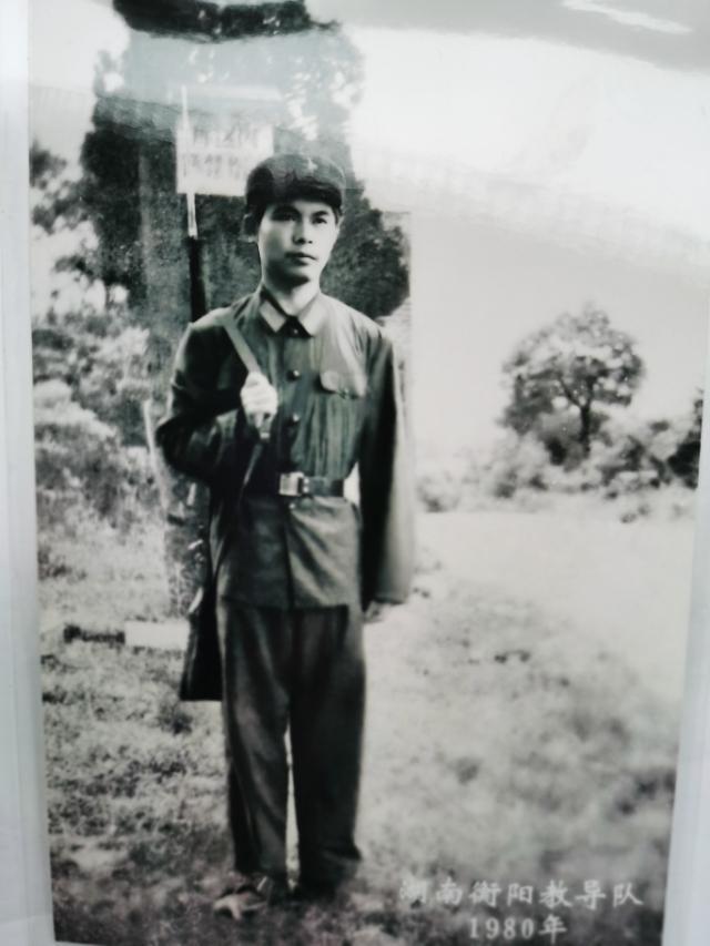 卫立煌将军:为什么安庆人喜欢去合肥？