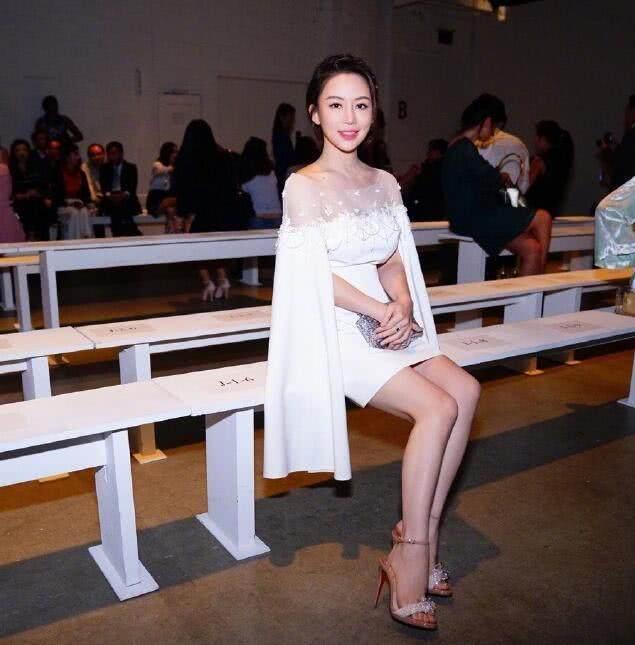 周晓兰:中国女运动员里面哪个最好看？男运动员哪个最帅？
