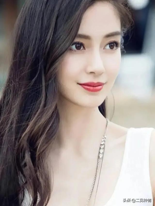 同时有三个男生追你,你该怎么办？