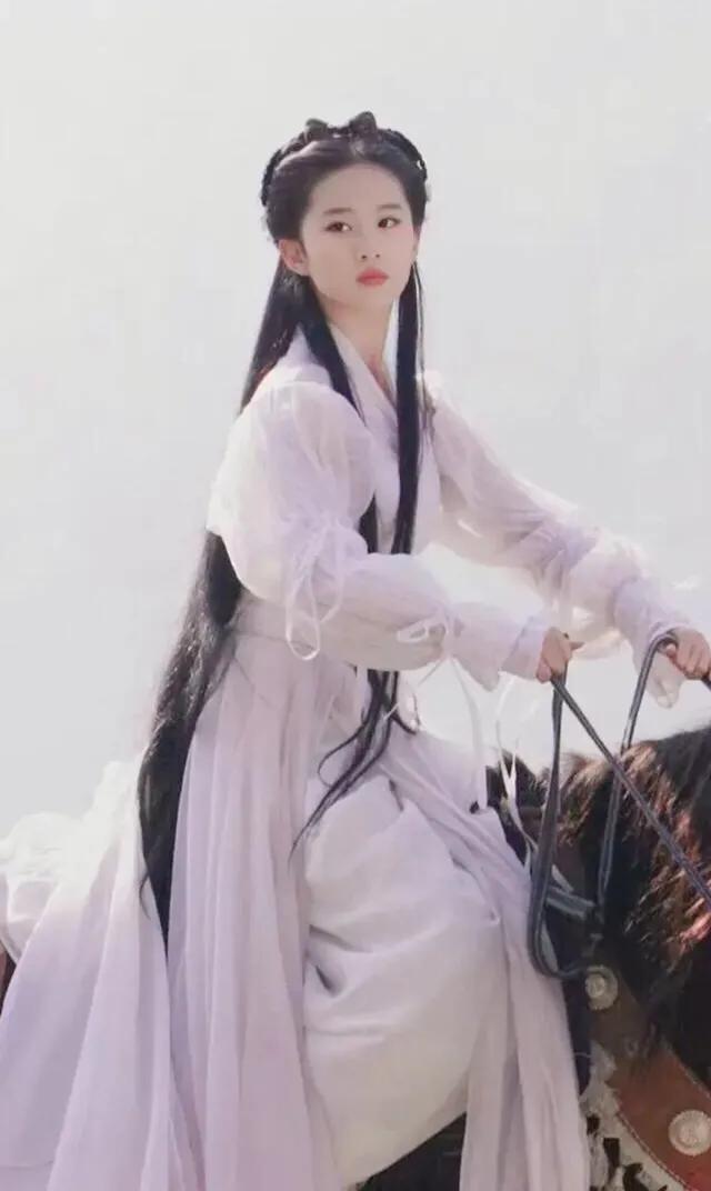 刘亦菲个人资料:刘亦菲的老公是谁，今年几岁了？