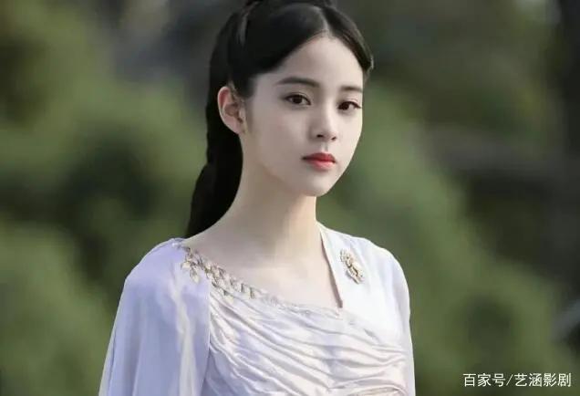 欧阳娜娜和王源主演的《大主宰》好看吗？