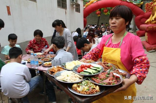 八十年代嫁恶霸:在农村吃酒席，最怕遇到什么样的人？