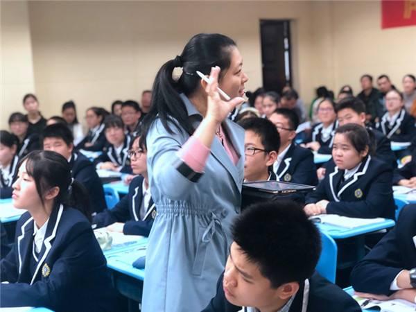 头条问答 小学生戴上了 监控头环 真的可以提升孩子们的学习专注力吗 旭旭说科技的回答 0赞