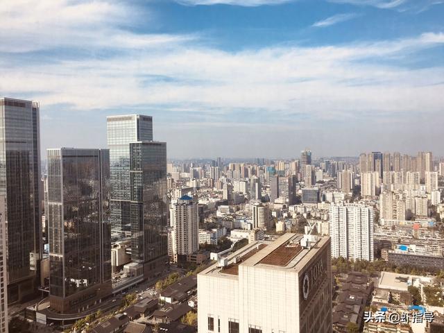 请问房地产行业怎么群发招聘信息啊？