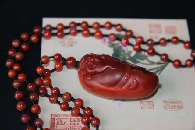 南红的颜色与等级,南红的满色和满肉到底有什么区别？