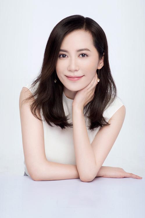 俞飞鸿老公:俞飞鸿，一个拥有情商高外边出众的女艺人，为什么选择单身？