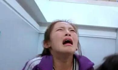 牛萌萌图片:女演员牛萌萌吸毒，你对这种事有何感想？