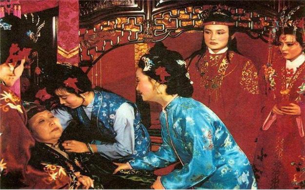 高维娜:贾母死前大喊黛玉是什么意思？