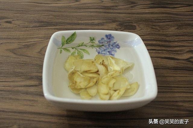雪梨老公张衍家是干嘛的:熬梨汤的正确方法是怎样的