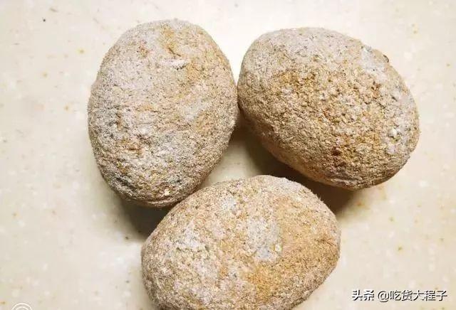 最简单的凉拌皮蛋豆腐,凉拌皮蛋豆腐的家常做法湘菜？