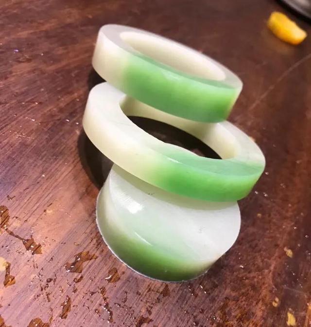 玉石产地在哪里,中国的玉都是在哪个城市？