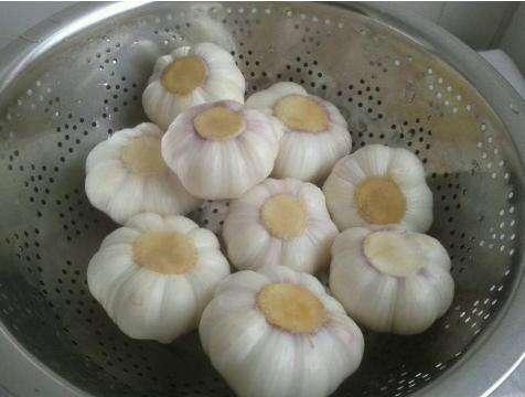 咸口糖蒜怎么腌制,白醋白糖如何腌制糖醋蒜？