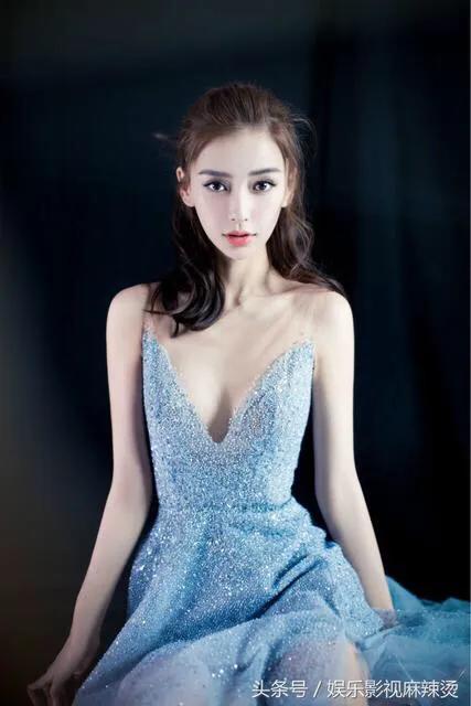 baby现身医院就医:Angelababy到底整容没