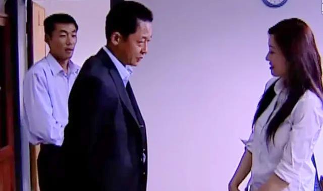 赵京雅:广厦留不住李春江，2支冠军球队抛出橄榄枝，李京龙是筹码吗？