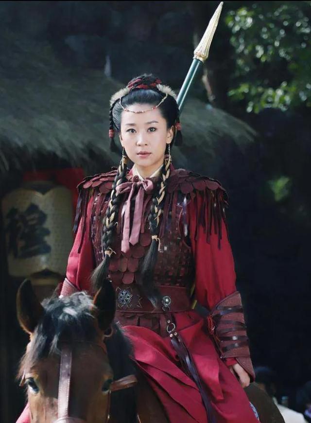 传说中文广是杨延昭的孙子,既然没有杨宗保这一代人,何来穆桂英?