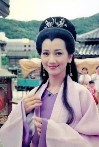白娘子传奇主题曲:《新白娘子传奇》里的插曲有哪些？