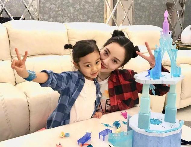 黄毅清向黄奕道歉:如果你是郑爽，这次事件你会怎么操作，从而力挽狂澜