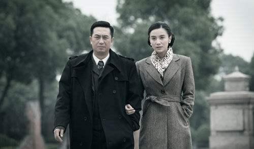 涩谷天马:张嘉译和小宋佳主演的电视剧悬崖中石井四郎的扮演者是谁？