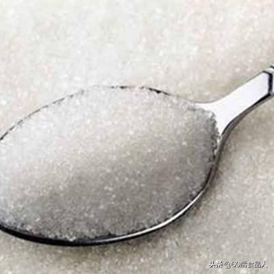 (白砂糖和白糖霜的区别)白砂糖与白糖有什么区别？