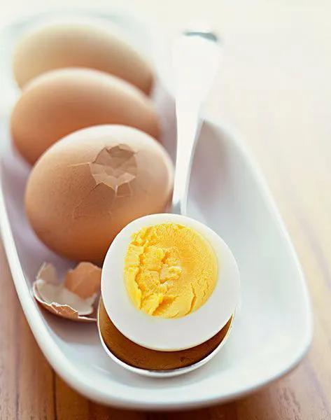 吃黄瓜水煮蛋能减肥吗，吃青瓜鸡蛋减肥的朋友，真有人能一日三餐坚持一个星期吗