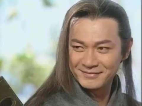 微信名男生霸气冷酷好听:你觉得金庸和古龙谁最会取名字(两个字的金庸武侠人物名字)