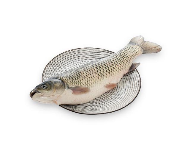 鱼怎么煎不粘锅不掉皮，如何煎鱼能够不破皮、不粘锅还没腥味？