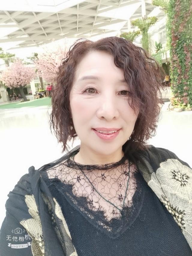 小乌龟学美语:“许多事情，只有在记忆里才最美”，你是怎么理解这句话的？