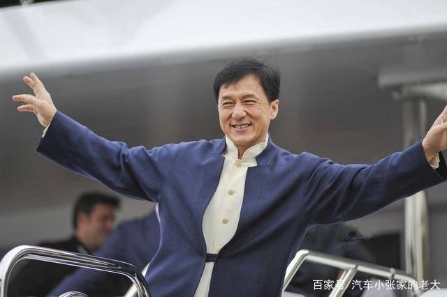 成龙老婆林凤娇:返回林凤娇忍了近40年，揭露了成龙真面目，分割财产不公平？