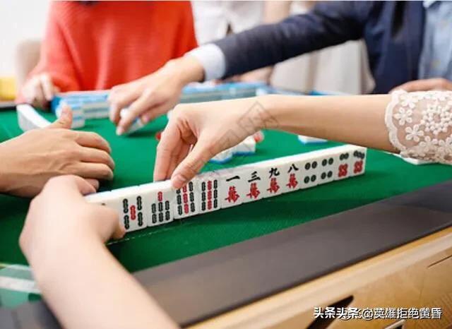 头条问答 - 老公40多岁整天喝酒打牌,100万有人要么?(35个回答)