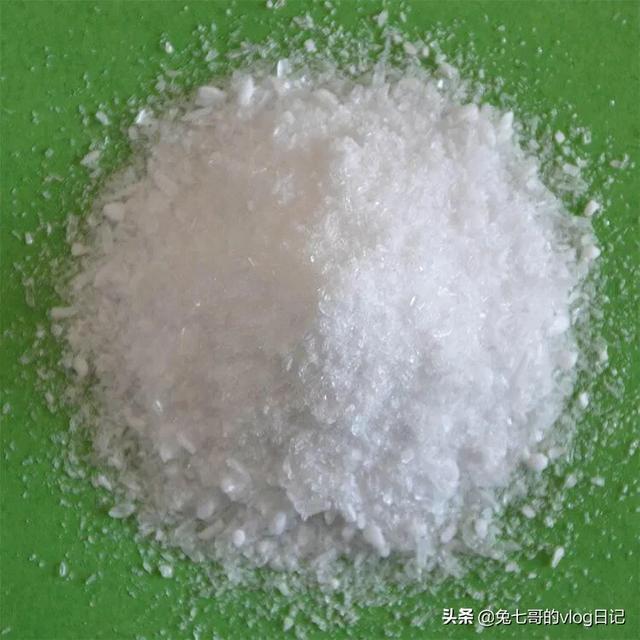 凡士林怎么去黑头,有哪些比较温和的去黑头方法？