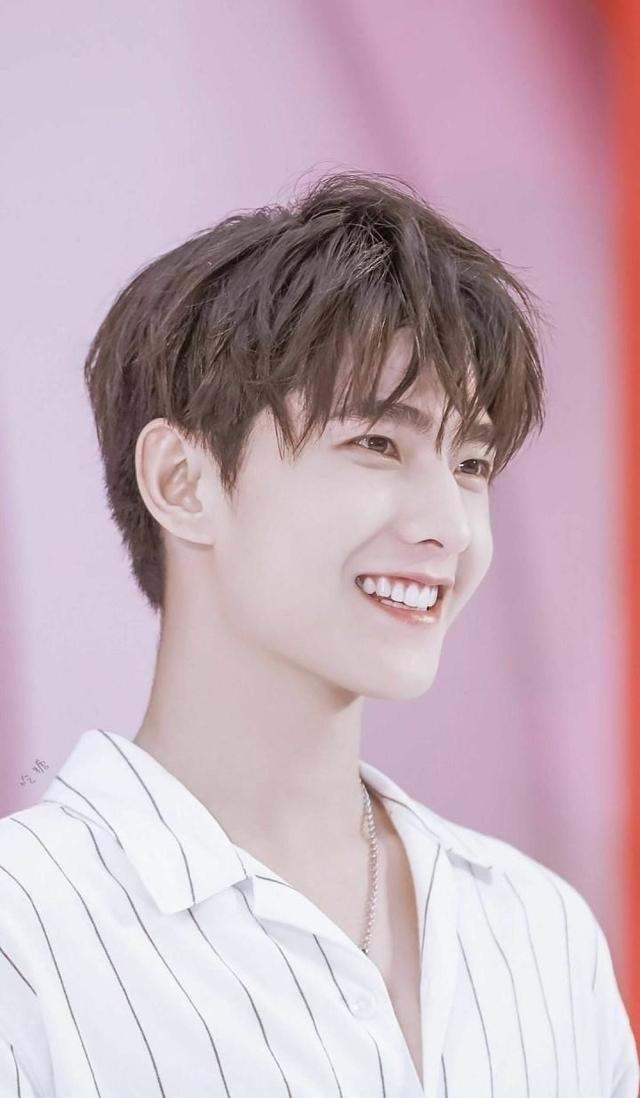 哪些明星笑起来会让你感觉很甜,很惊艳?-生活百科