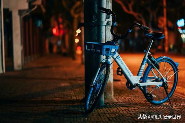 摄影后期,调出复古色调的思路是什么？